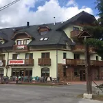 Kamzik Apartment