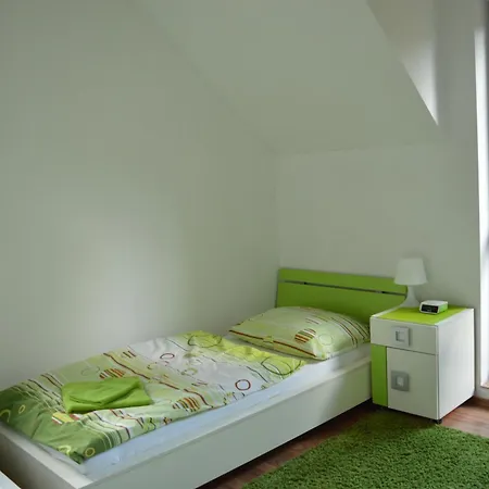 Kamzik Apartment