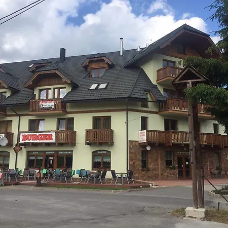 Kamzik Apartment